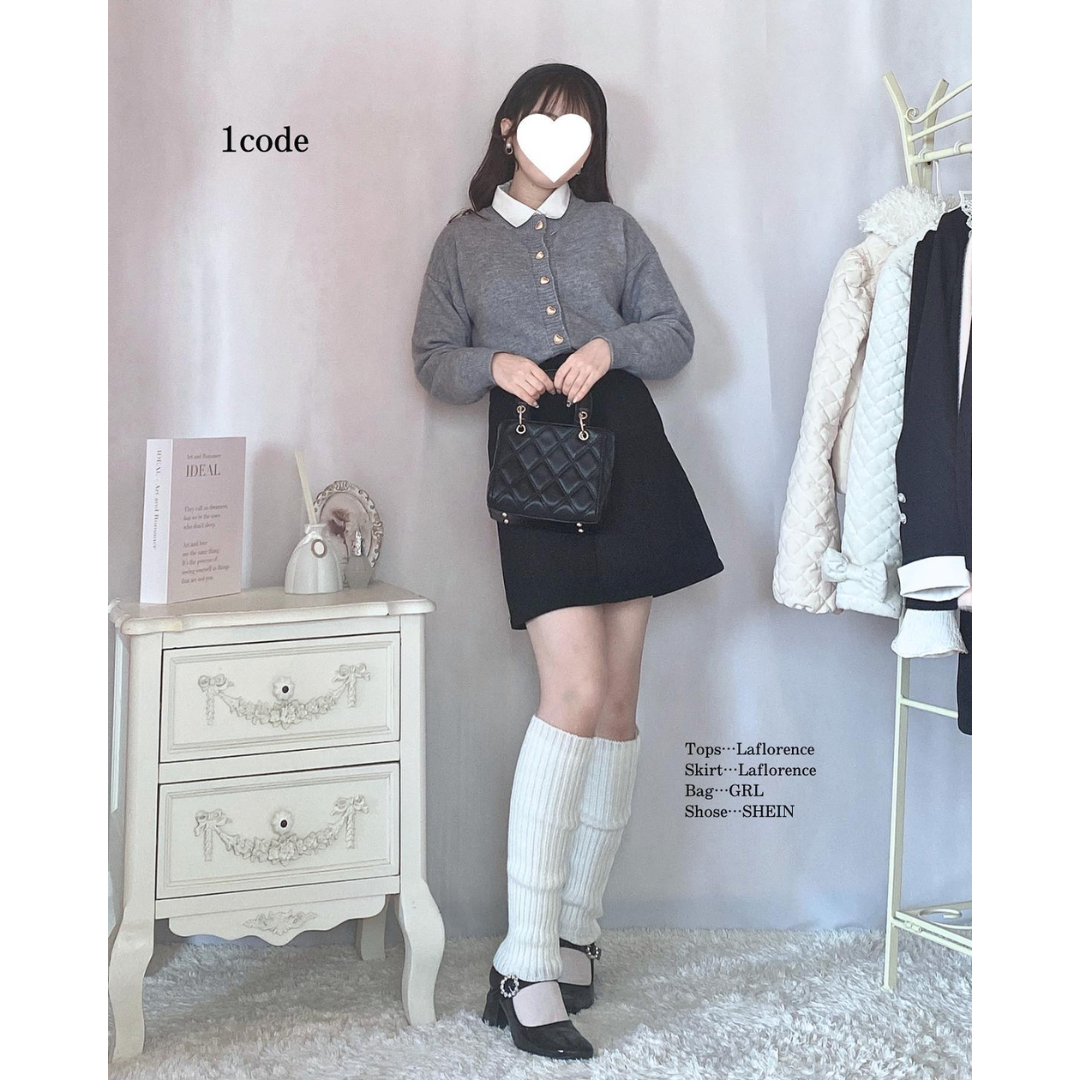 pale color heart button knit cardigan lf2535