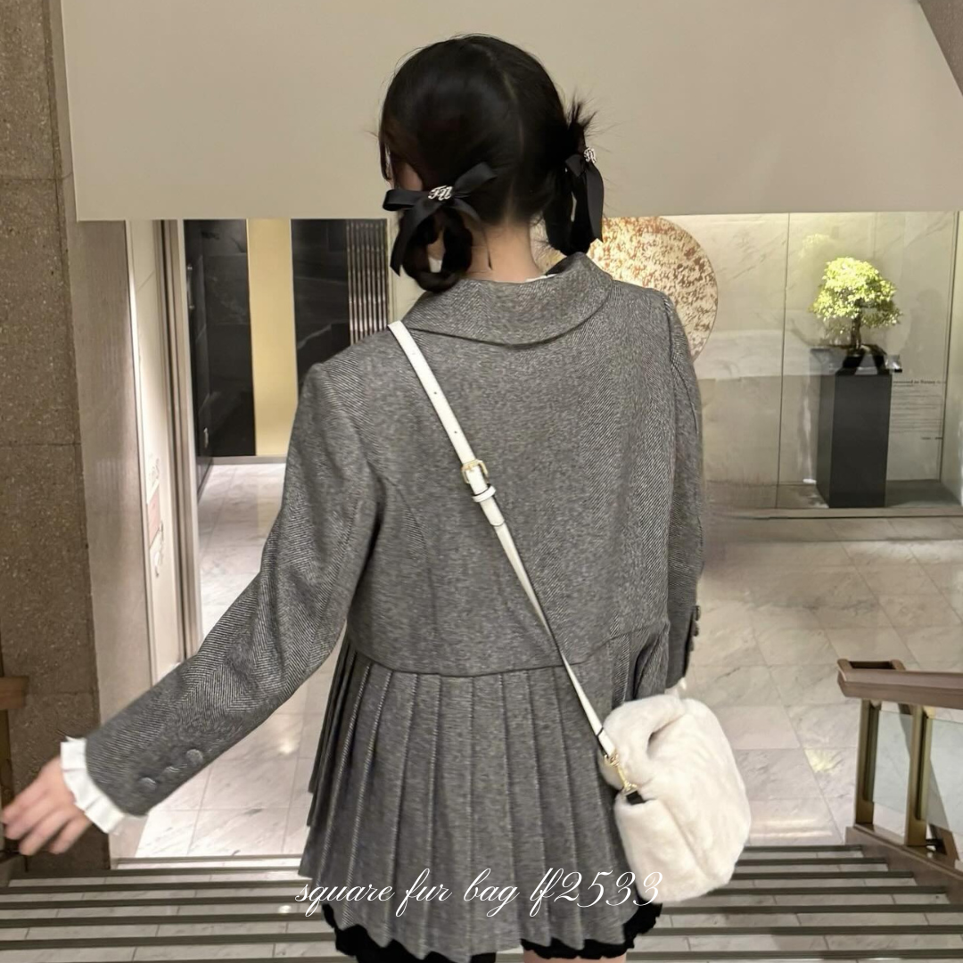 square fur bag lf2533