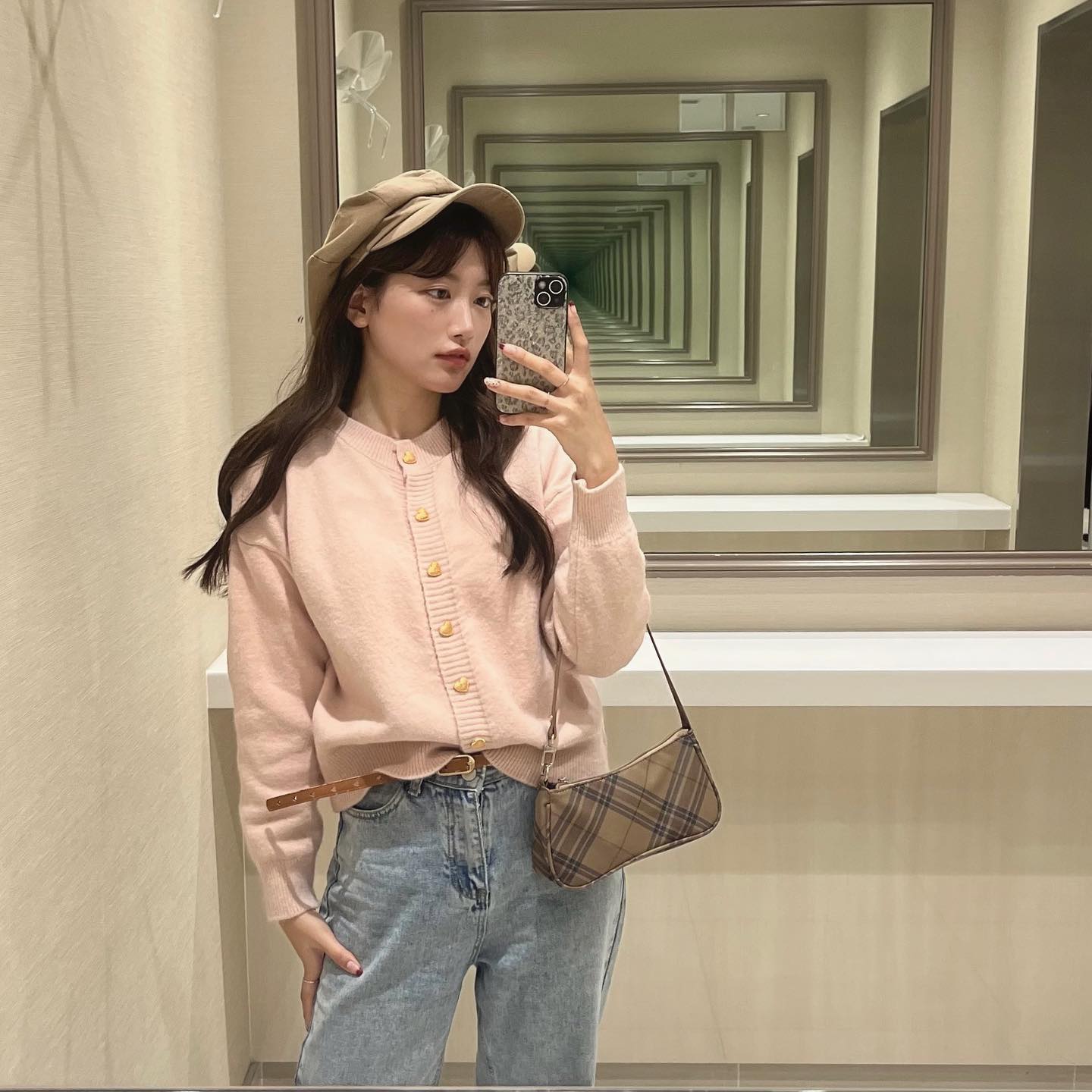 pale color heart button knit cardigan lf2535