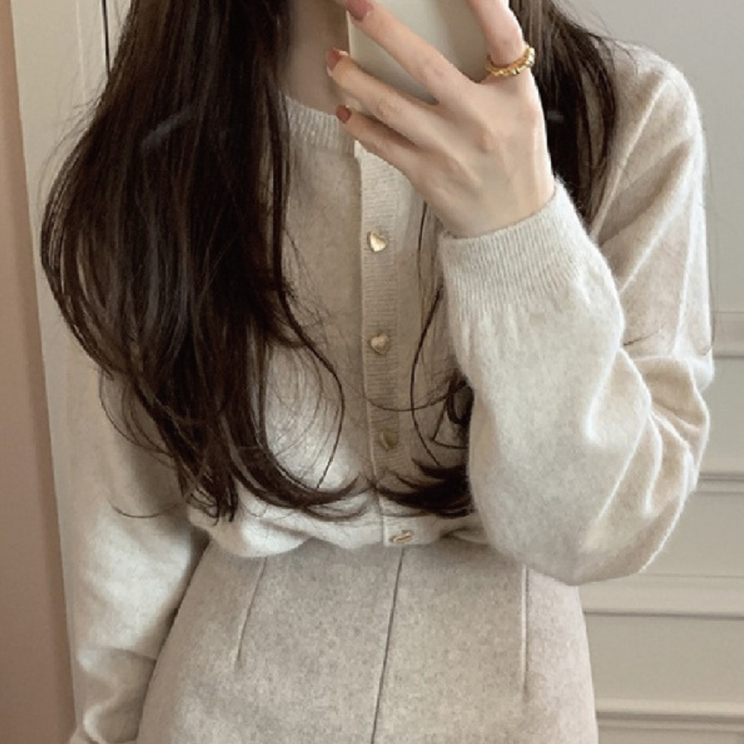 pale color heart button knit cardigan lf2535