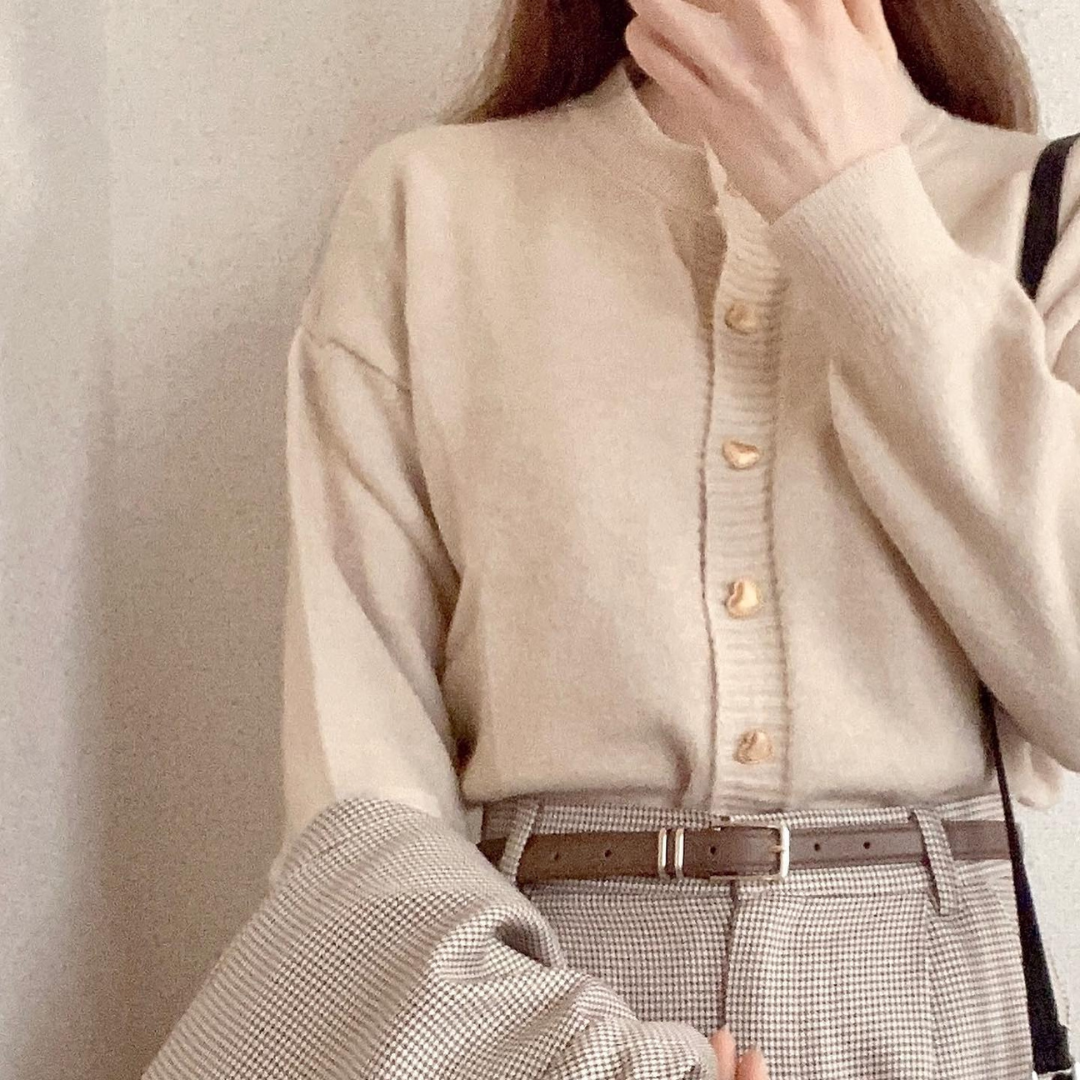 pale color heart button knit cardigan lf2535