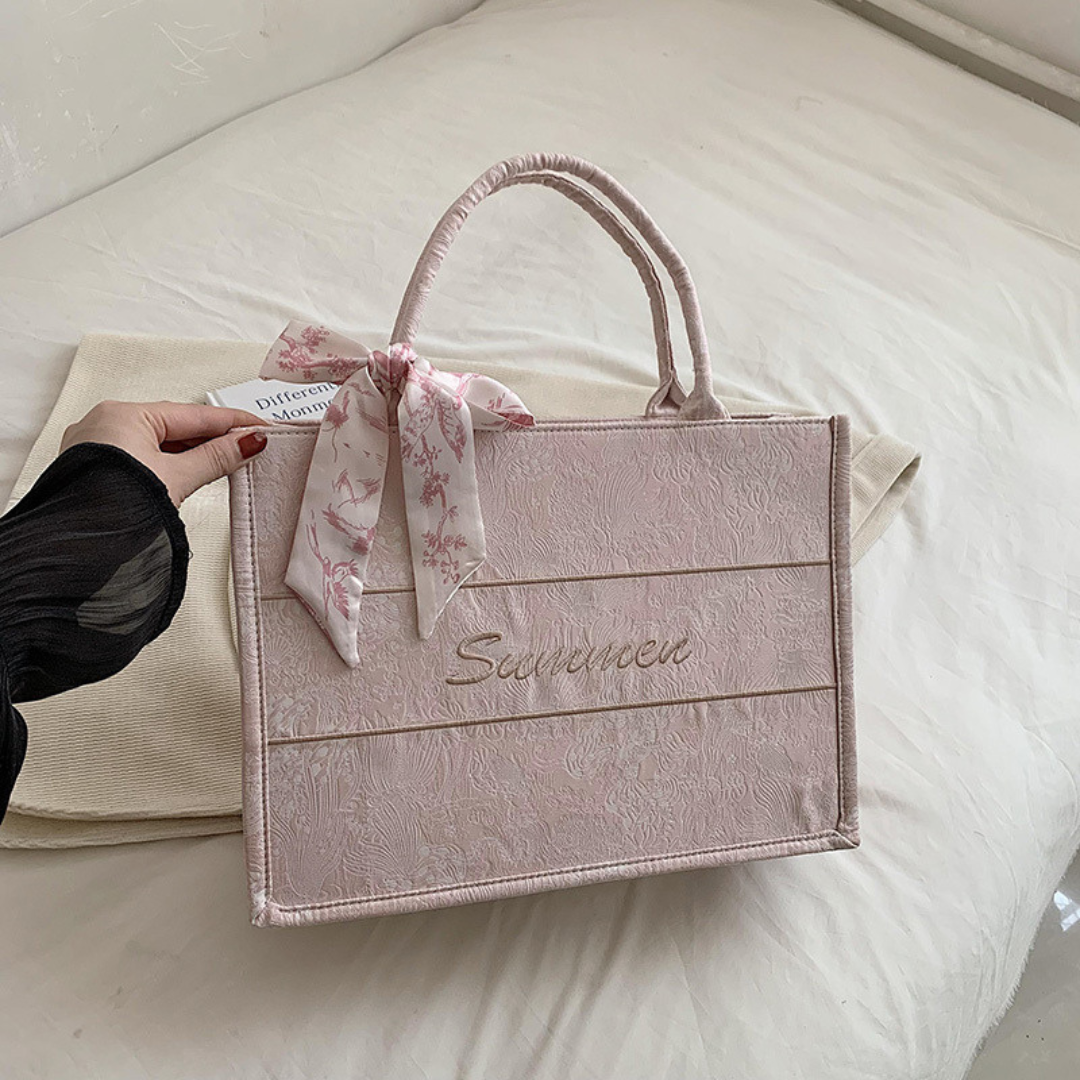 light colored handheld tote lf2630