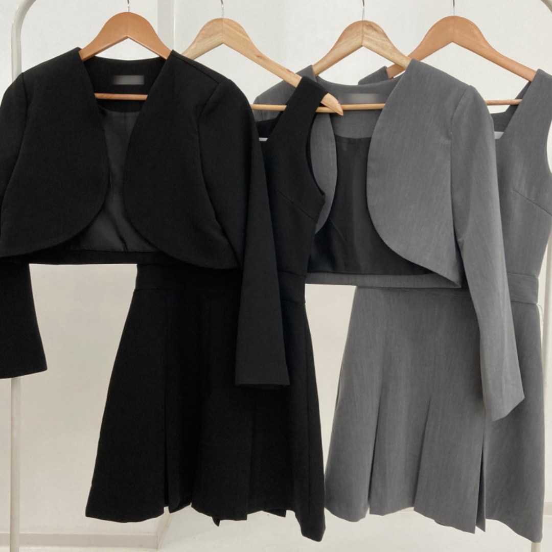 Short blazer + niche pleated suspenders dress suit lf2612