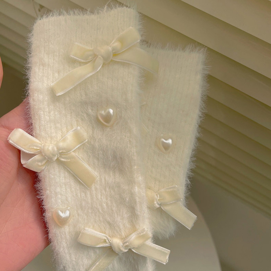 【即納】heart x ribbon fluffy socks lf2861